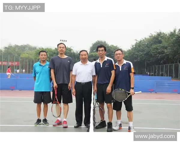 广州网球队团队协作深度对比分析与发展建议