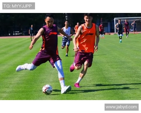 足球CBA球员数据分析：篮球球员如何在足球场上表现？